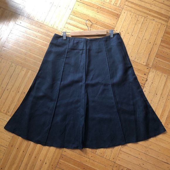 Larry Levine • Essential Black linen skirt - Picture 1 of 2